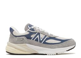 New Balance: Серые кроссовки 