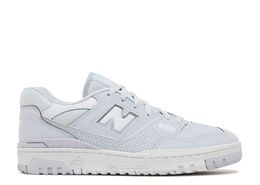 New Balance: Серые кроссовки  550