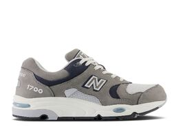 New Balance: Серые кроссовки  1700