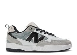 New Balance: Зелёные кроссовки 