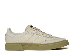 Adidas: Серые кроссовки  Type 0-8