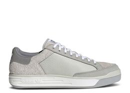 Adidas: Серые кроссовки  Rod Laver