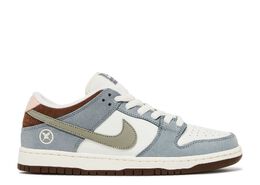 Nike: Серые кроссовки  Dunk Low