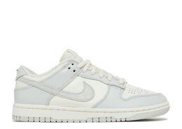 Nike: Серые кроссовки  Dunk Low