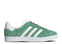 Adidas: Зелёные кроссовки  Gazelle