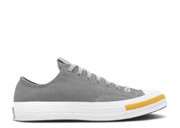 Converse: Серые кроссовки  Chuck 70