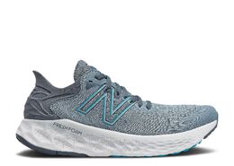 New Balance: Серые кроссовки  Fresh Foam