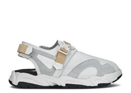 PUMA: Серые кроссовки 