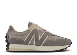 New Balance: Серые кроссовки  327