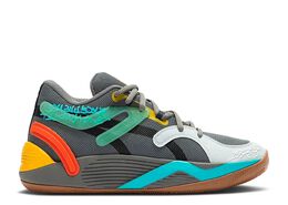 PUMA: Серые кроссовки 