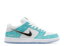 Nike: Зелёные кроссовки  Dunk Low