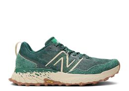 New Balance: Зелёные кроссовки  Fresh Foam