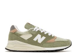 New Balance: Зелёные кроссовки 