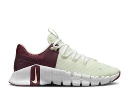 Nike: Бордовые кроссовки 
