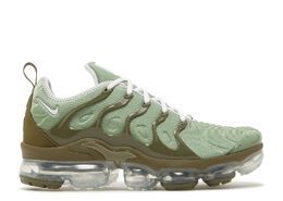 Nike: Зелёные кроссовки  Air Vapormax Plus