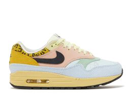 Nike: Кроссовки  WMNS Air Max 1