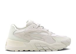 PUMA: Серые кроссовки 