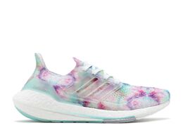 Adidas: Кроссовки  Ultraboost 21