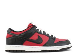 Nike: Красные кроссовки  Dunk Low