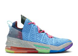 Nike: Кроссовки  Lebron 18