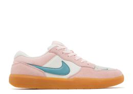 Nike: Розовые кроссовки 
