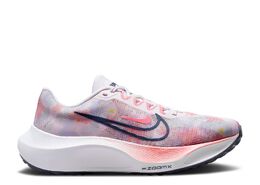 Nike: Розовые кроссовки  Zoom Fly