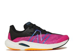 New Balance: Розовые кроссовки  FuelCell
