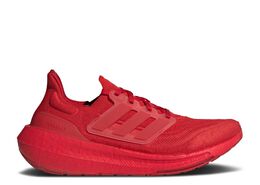 Adidas: Светлые кроссовки  UltraBoost