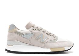 New Balance: Серые кроссовки 