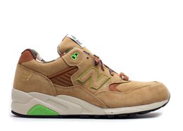 New Balance: Коричневые кроссовки 