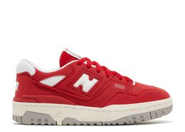 New Balance: Красные кроссовки  550