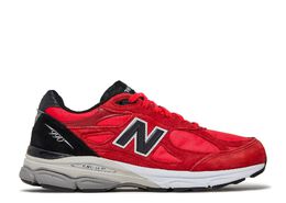 New Balance: Красные кроссовки 
