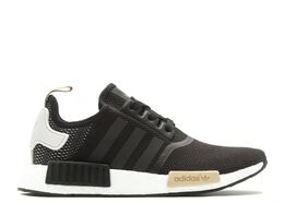 Adidas: Фиолетовые кроссовки  NMD_R1