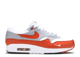 Nike: Красные кроссовки  Air Max 1 LV8