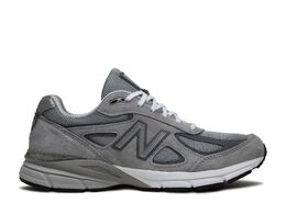 New Balance: Серые кроссовки 