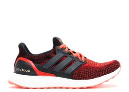 Adidas: Красные кроссовки  UltraBoost