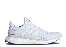 Adidas: Белые кроссовки  UltraBoost