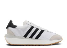 Adidas: Белые кроссовки 