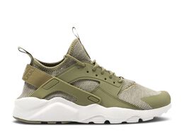 Nike: Зелёные кроссовки Air Huarache Run