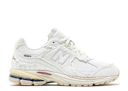 New Balance: Белые кроссовки  2002R