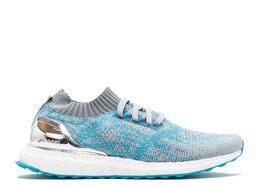 Adidas: Серые кроссовки  UltraBoost Uncaged