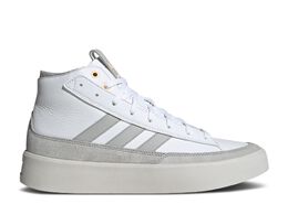 Adidas: Белые кроссовки 