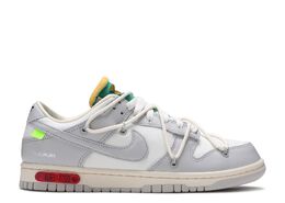 Nike: Белые кроссовки  Dunk Low