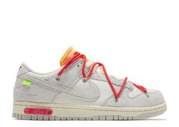 Nike: Белые кроссовки  Dunk Low