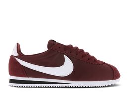 Nike: Тёмные кроссовки  Classic Cortez