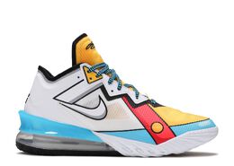 Nike: Белые кроссовки  Lebron 18