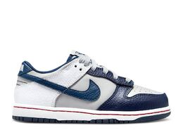 Nike: Белые кроссовки  Dunk Low