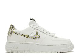 Nike: Белые кроссовки  Air Force 1 Pixel