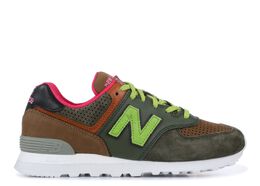 New Balance: Зелёные кроссовки  574