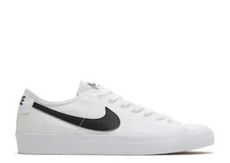 Nike: Белые кроссовки  Blazer Court SB